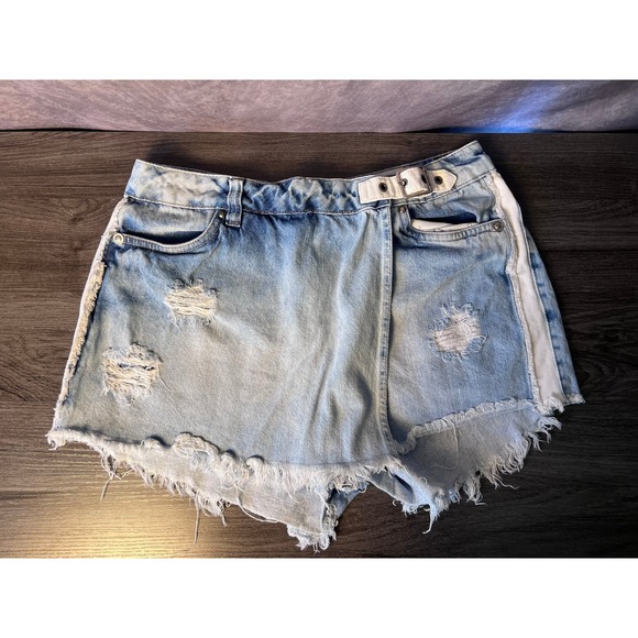 Patoge Pants - PATOGE Jeans Light Wash Wrap Front Skort Distressed Denim Size 40 US 8 Medium